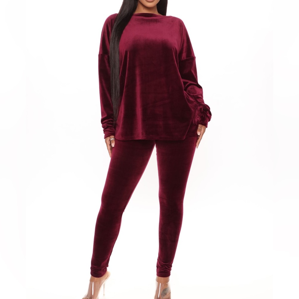 BURGUNDY VELVET TOP AND BOTTOM SET
